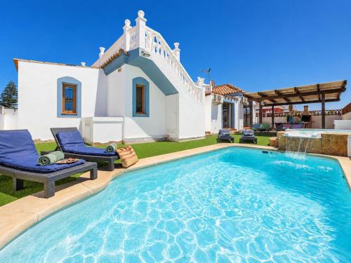 Villa Thomas