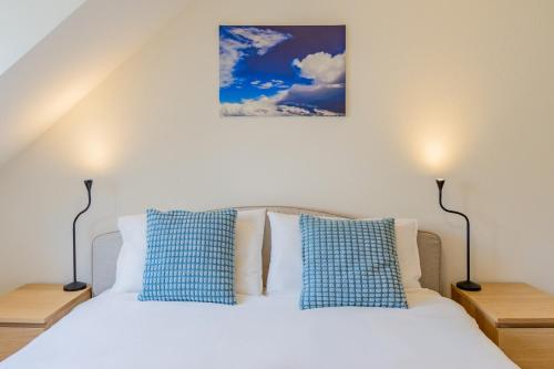 The Cloud Apartment