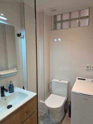 2 bed apartment in Athens Kypseli Heritage