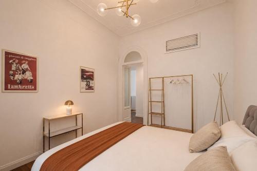 Elegant Liberty Flat - Cadorna, Heart of Milan