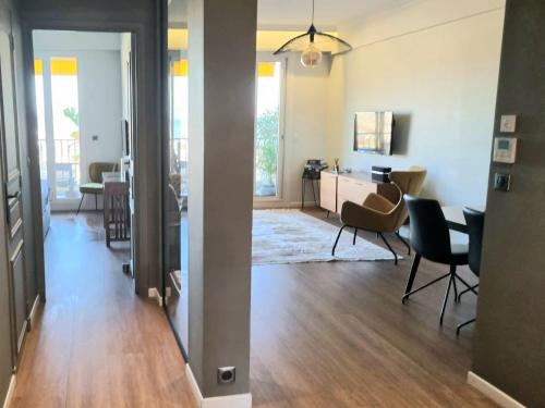 Magnifique appartement vue mer Nice les Baumettes