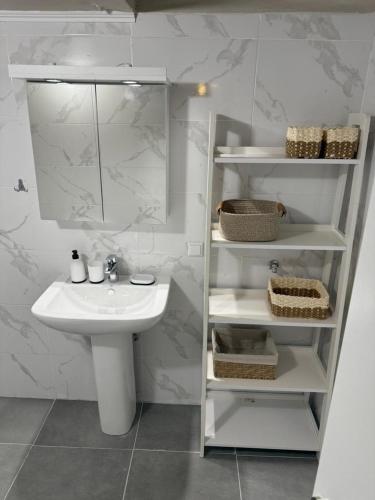 Nomad co living Space
