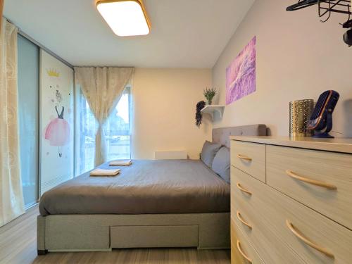 Cosy 2-Bed Free Parking, Near Etihad & City Centre photo 11