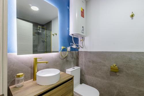 HOMEABOUT RAFAELA Apartment