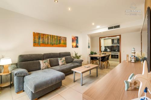 Zen Suite - Modern Apartment with Parking & Swimming Pool