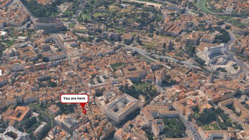 Historic Center Boho Apt - 5min Colosseum, 300m to Metro, A-C
