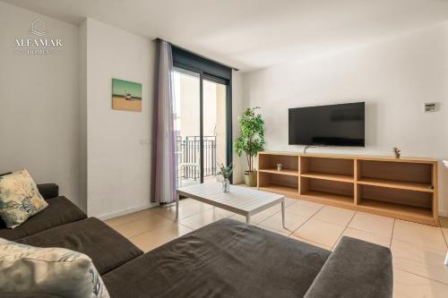 Nagomi Suite - Modern Apartment with Parking & Swimming Pool