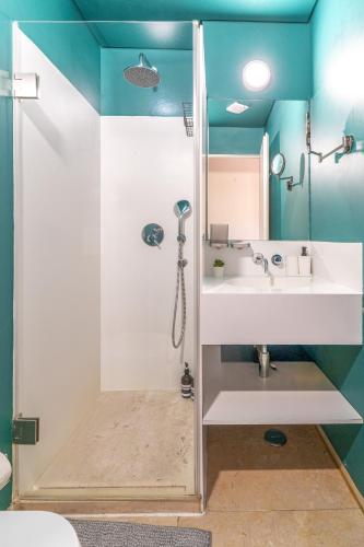 Graça Cozy blue loft Authentic Lisbon Gem