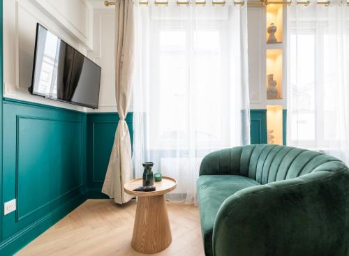 L'Émeraude - Exceptional Design Studio