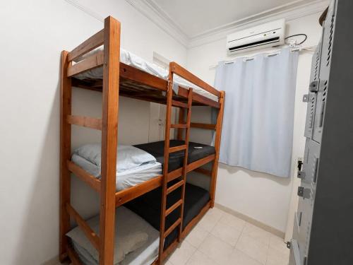 a bunk bed room with two bunk beds in a room at Recanto Boa Vista in Recife