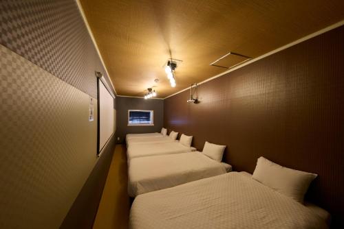 Tasone Stay OSAKA HS1