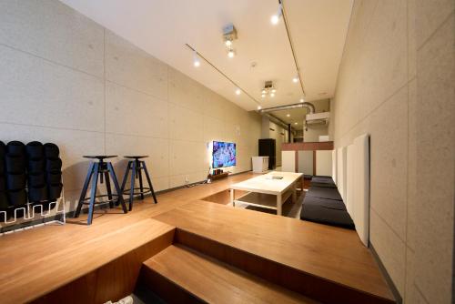Tasone Stay OSAKA HS1
