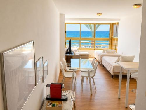 Apartamento Las Lanzas primera línea de playa