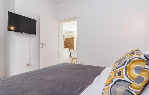 Beautiful Apartment In Medulin