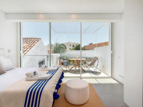 Luxury Villa, Sea View and Pool, Central Lagos #2026