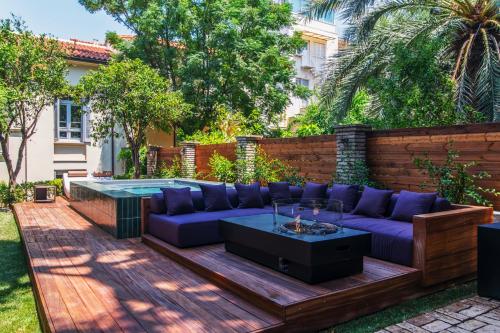 Historical Palace with Acropolis Views and Pool