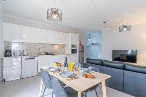 Apartment 81