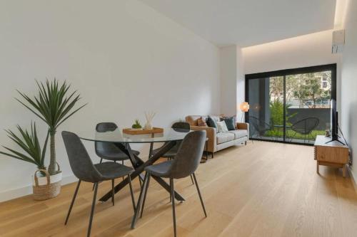 Aqua Apartment