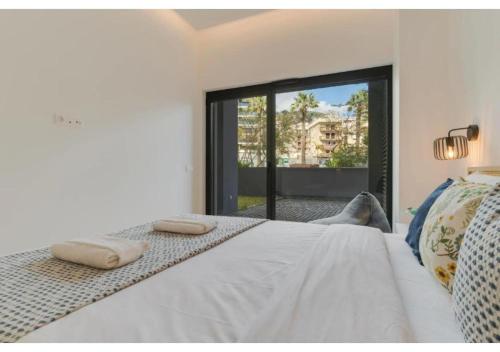 Aqua Apartment