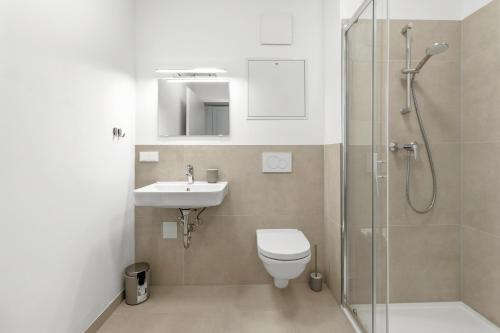 Modern Apartment - AC - 15min to City