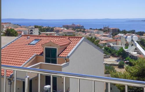 Cozy Apartment In Baska Voda With House Sea View