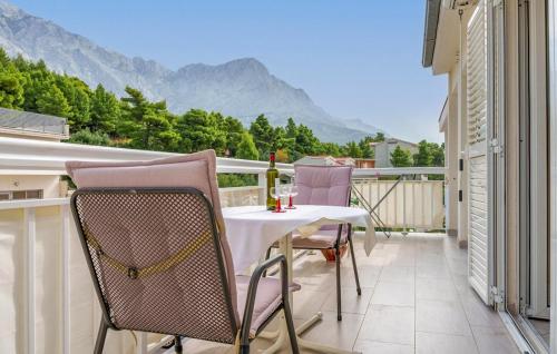 Awesome Apartment In Baska Voda With Wifi
