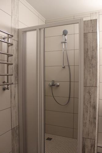 Ένα μπάνιο στο Hotel Barin House