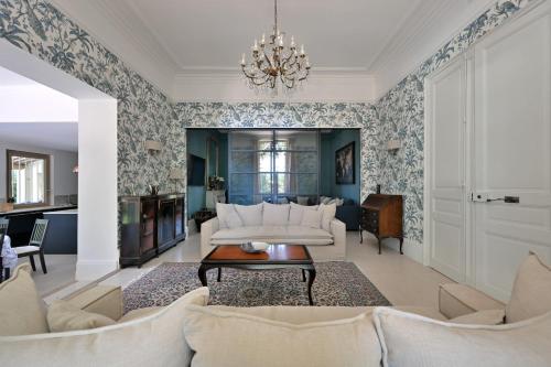Villa Monplaisir - Pool, Billiards, Peaceful