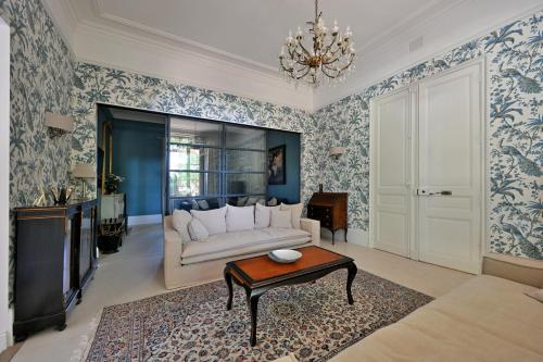 Villa Monplaisir - Pool, Billiards, Peaceful
