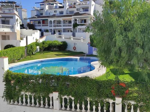 Stylish 4 bedroom Villa with private pool