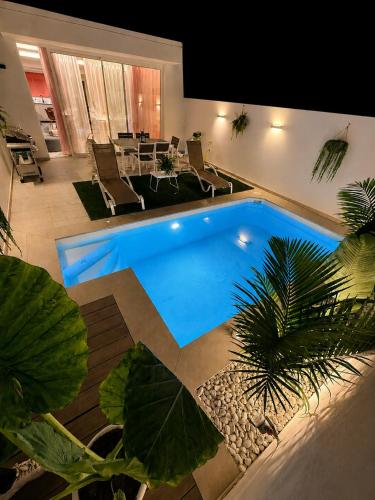 Alma Nomada Villa with Heated Pool & Solarium & BBQ & Chillout Ideal for families