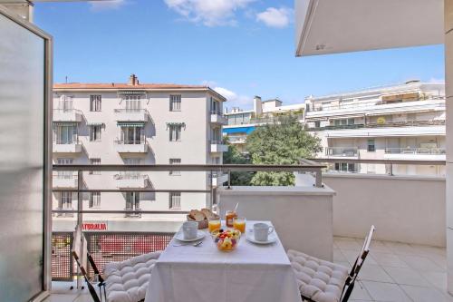 Le Plaza Antibes - Happy Rentals