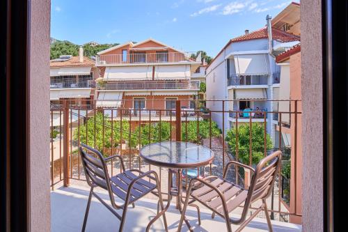 Parga Centro Living