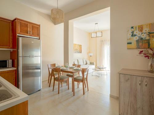 Three Waves Apartments