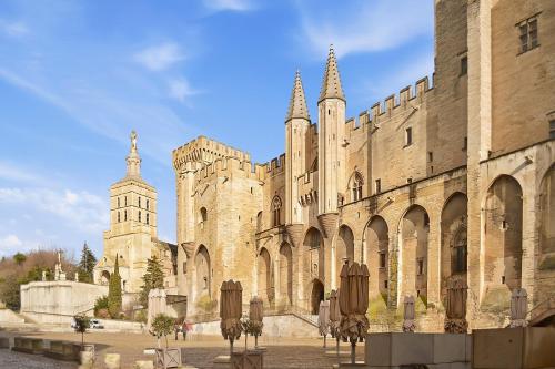 Studio paisible climatisé Avignon proche remparts