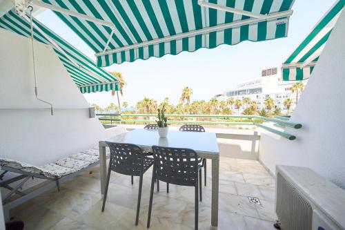 Tropical Apartment - La Caleta
