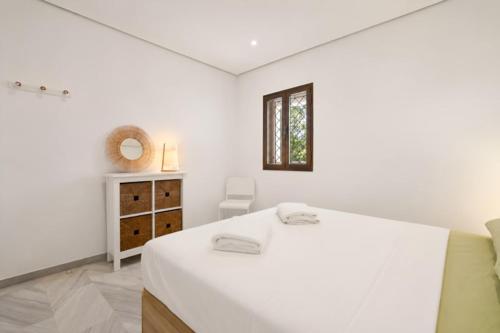 Lovely beachside 2 bedroom apartment- RDR550