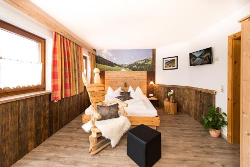 Hotel Astrid mit Panoramapool & inklusive JokerCard