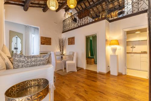 Piazza Navona Loft for 7 people