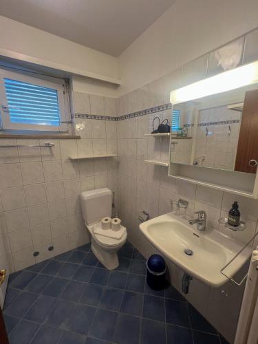 Casa Varesi, 5 Stock by HolAp SA