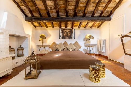Piazza Navona Loft for 7 people