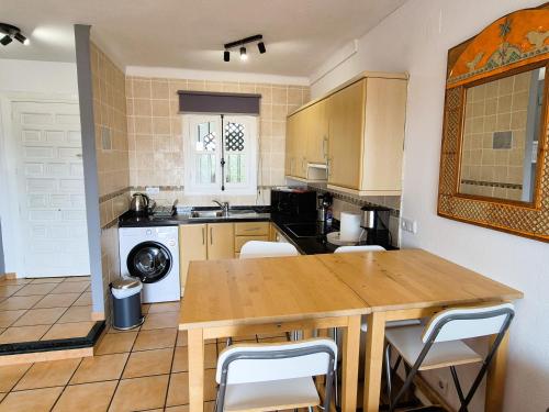 Verano Azul apartment with sea view