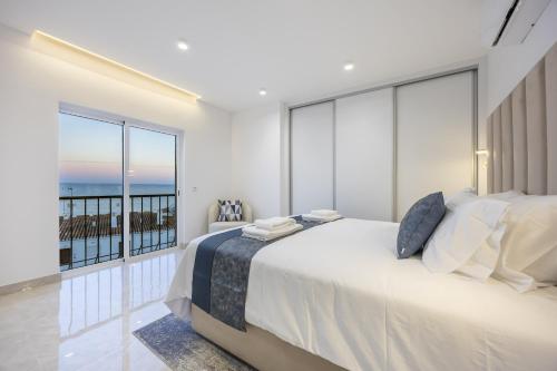 The Penthouse Waterside Village By CoolHouses