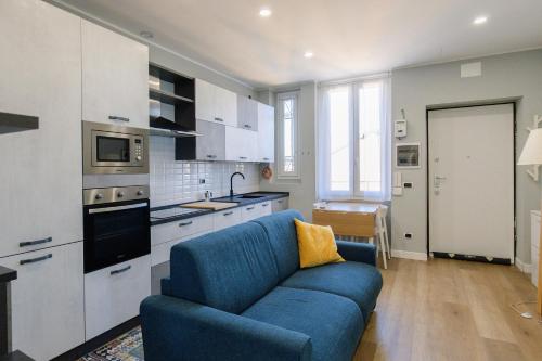 Bright Modern Flat - Easy Metro to Duomo