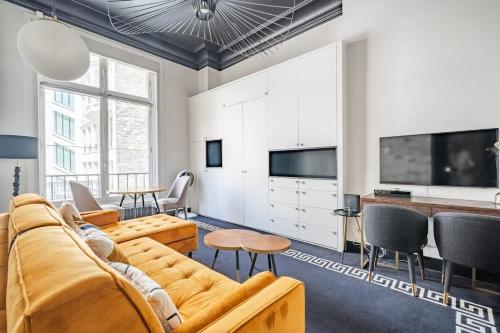 Duplex haussmannien - Parc Monceau 75008 - 4P
