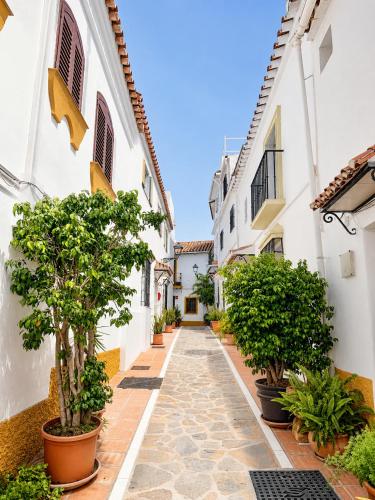 The Mediterranean House Old Town Marbella - EaW Homes