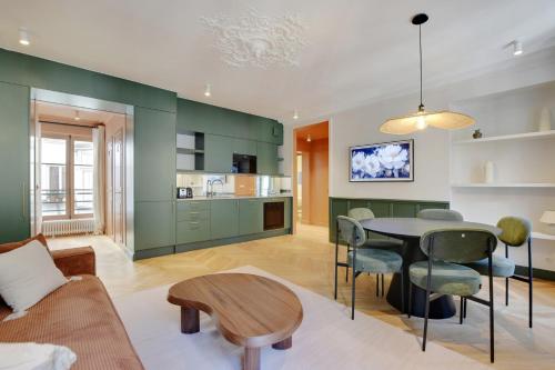 Pick A Flat's Apartment in Canal Saint Martin - Rue de Lancry