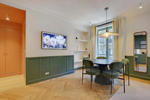 Pick A Flat's Apartment in Canal Saint Martin - Rue de Lancry