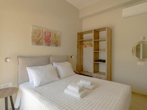 Three Waves Apartments