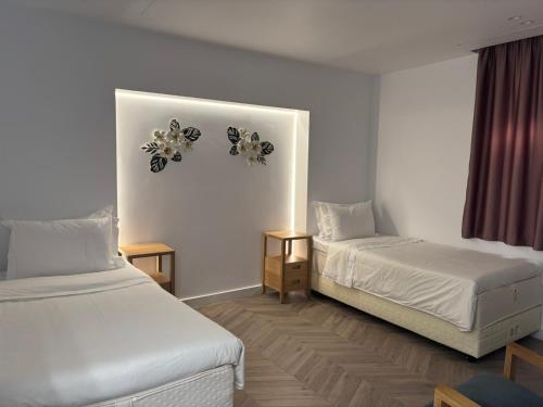 White Rose Athens Residence Family